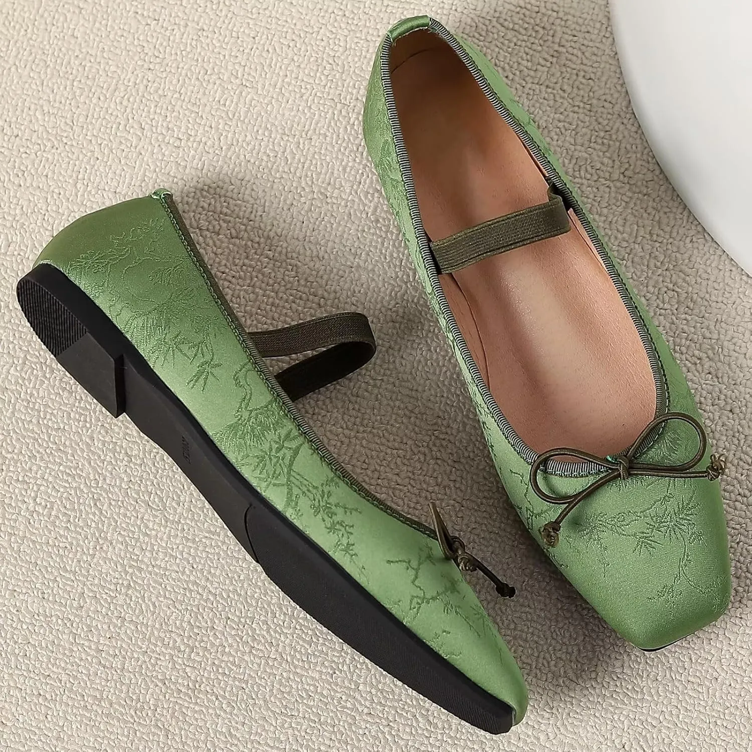 WENJIAZHIZHI Women's Vintage Style Bowtie Mary Jane Flats Square Toe Elastic Strap Comfortable Dressy Ballets Flats