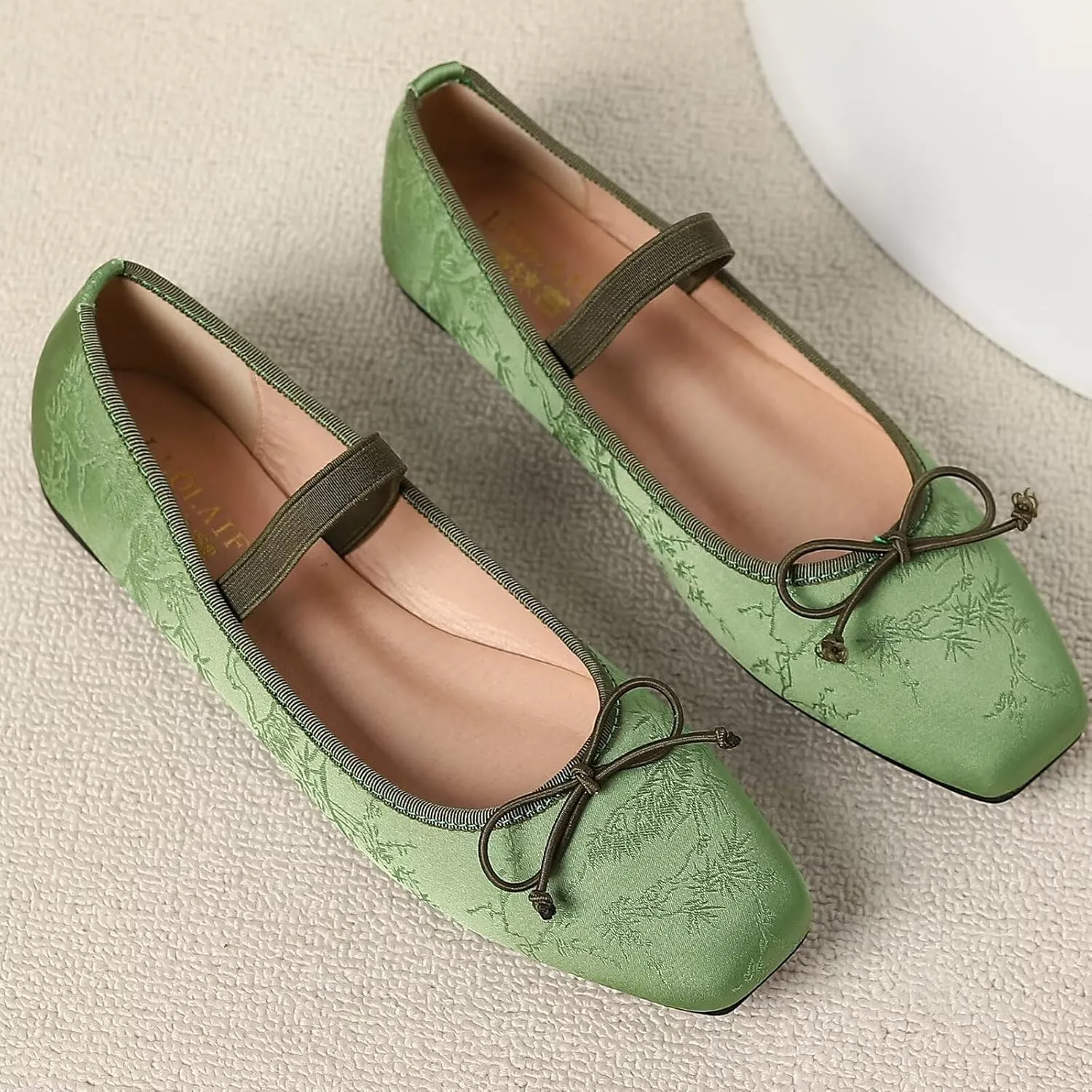 WENJIAZHIZHI Women's Vintage Style Bowtie Mary Jane Flats Square Toe Elastic Strap Comfortable Dressy Ballets Flats
