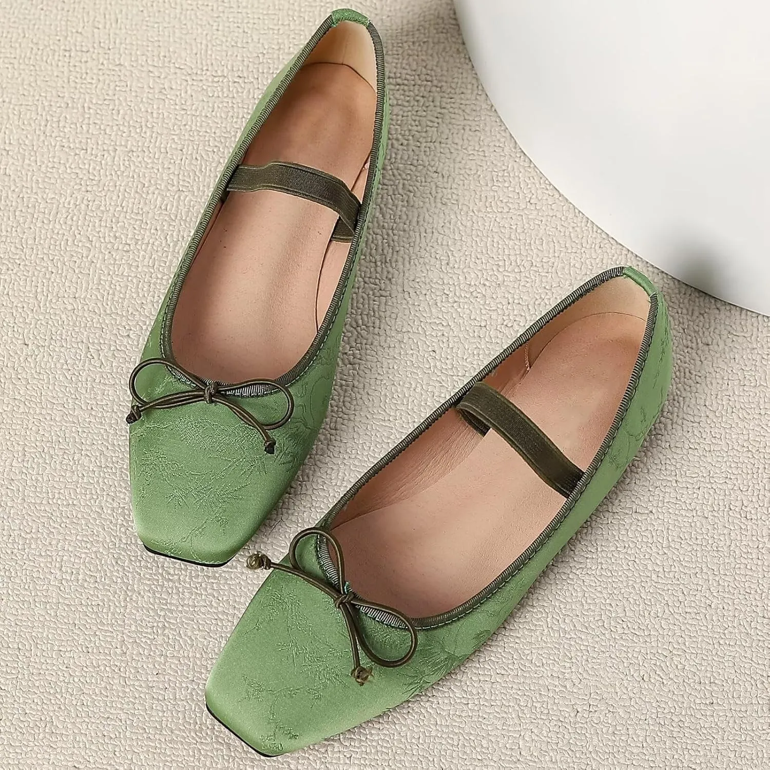 WENJIAZHIZHI Women's Vintage Style Bowtie Mary Jane Flats Square Toe Elastic Strap Comfortable Dressy Ballets Flats