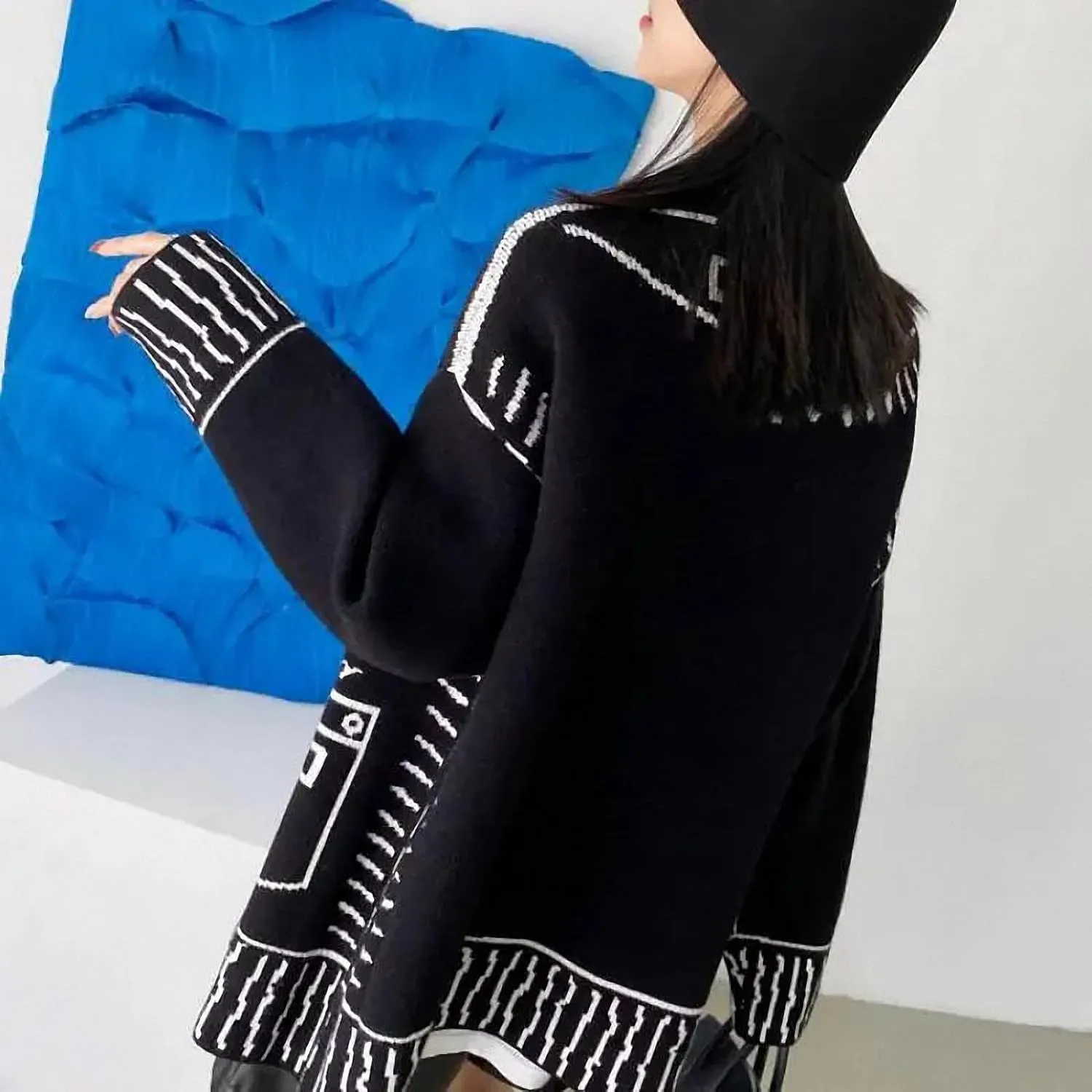 Women Print Graffiti Fake Pocket Long Sleeve Cardigan Sweater Loose Knitwear V-Neck Single Breasted Outerwear Coat