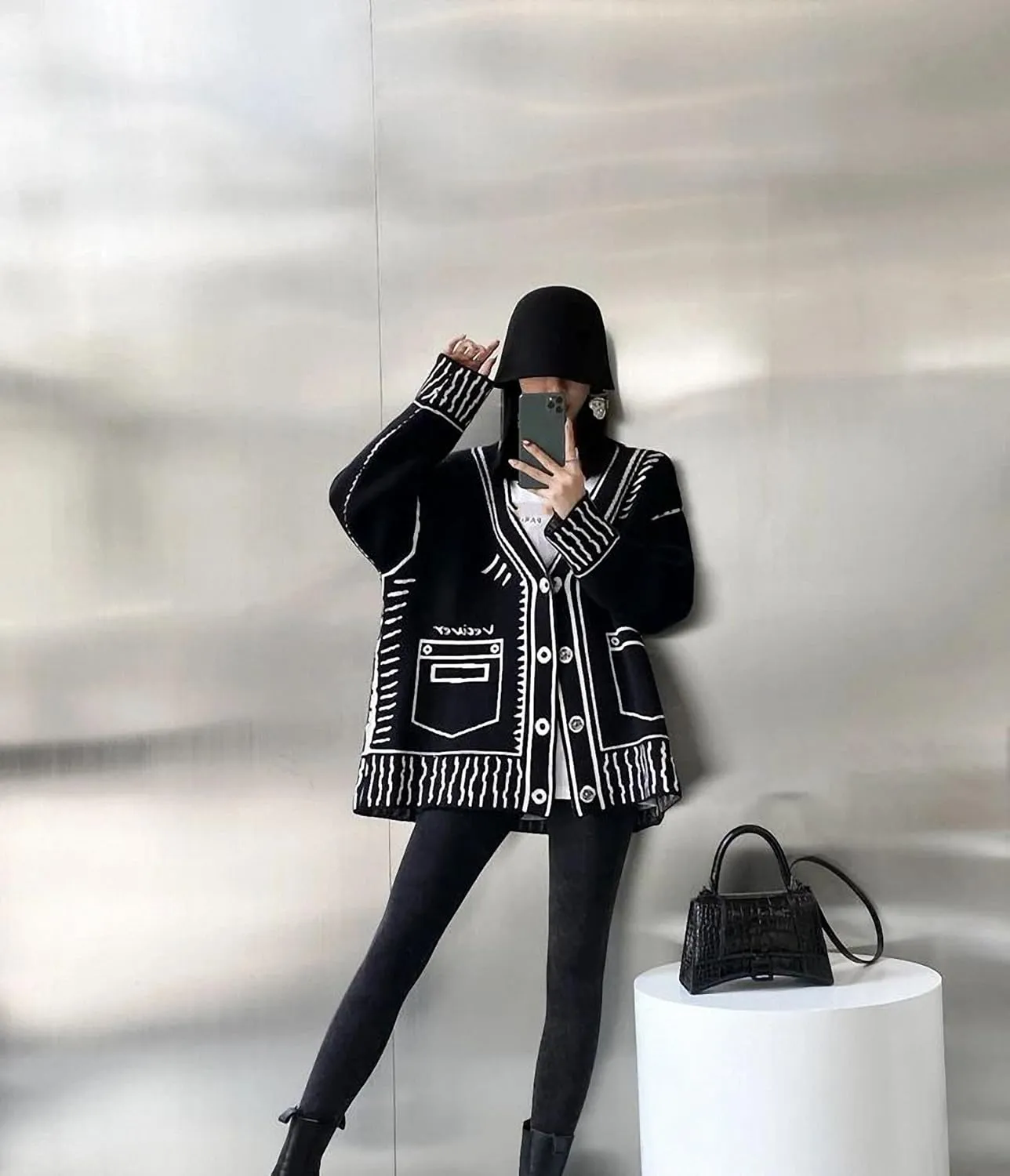 Women Print Graffiti Fake Pocket Long Sleeve Cardigan Sweater Loose Knitwear V-Neck Single Breasted Outerwear Coat